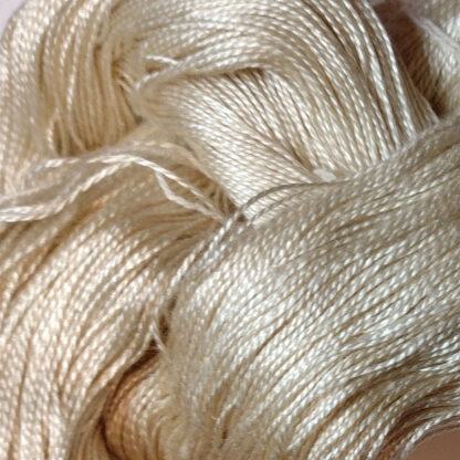 Silk 20/2Nm – Natural – NAT – in Skein