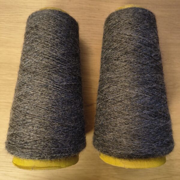 Jagger Spun Heather Wool 20/2 Nm – Charcoal Jagger Spun Heather Wool 20/2 Nm - Charcoal