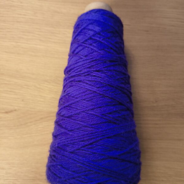 Jagger Spun Superlamb Merino 8/4 Nm - Iris