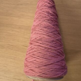 Cone end of Jagger Spun Superlamb Merino 8/4 Nm – Cassis Cone end of Jagger Spun Superlamb Merino 8/4 Nm - Cassis