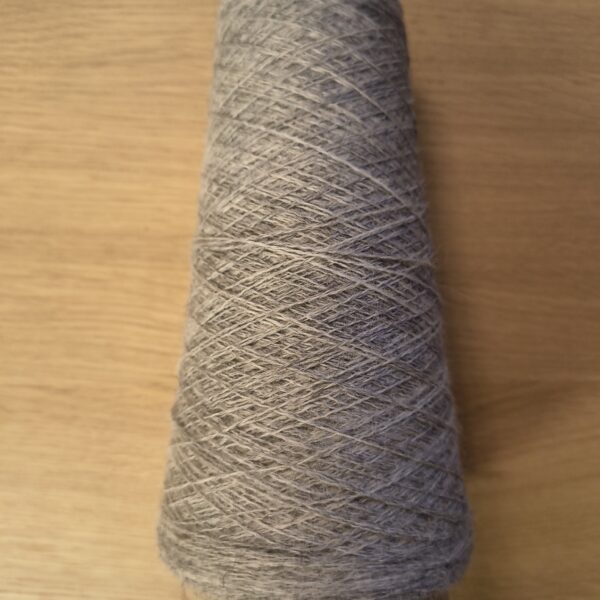 Cone end of Jagger Spun Heather Wool 20/2 Nm – Smoke Cone end of Jagger Spun Heather Wool 20/2 Nm - Smoke